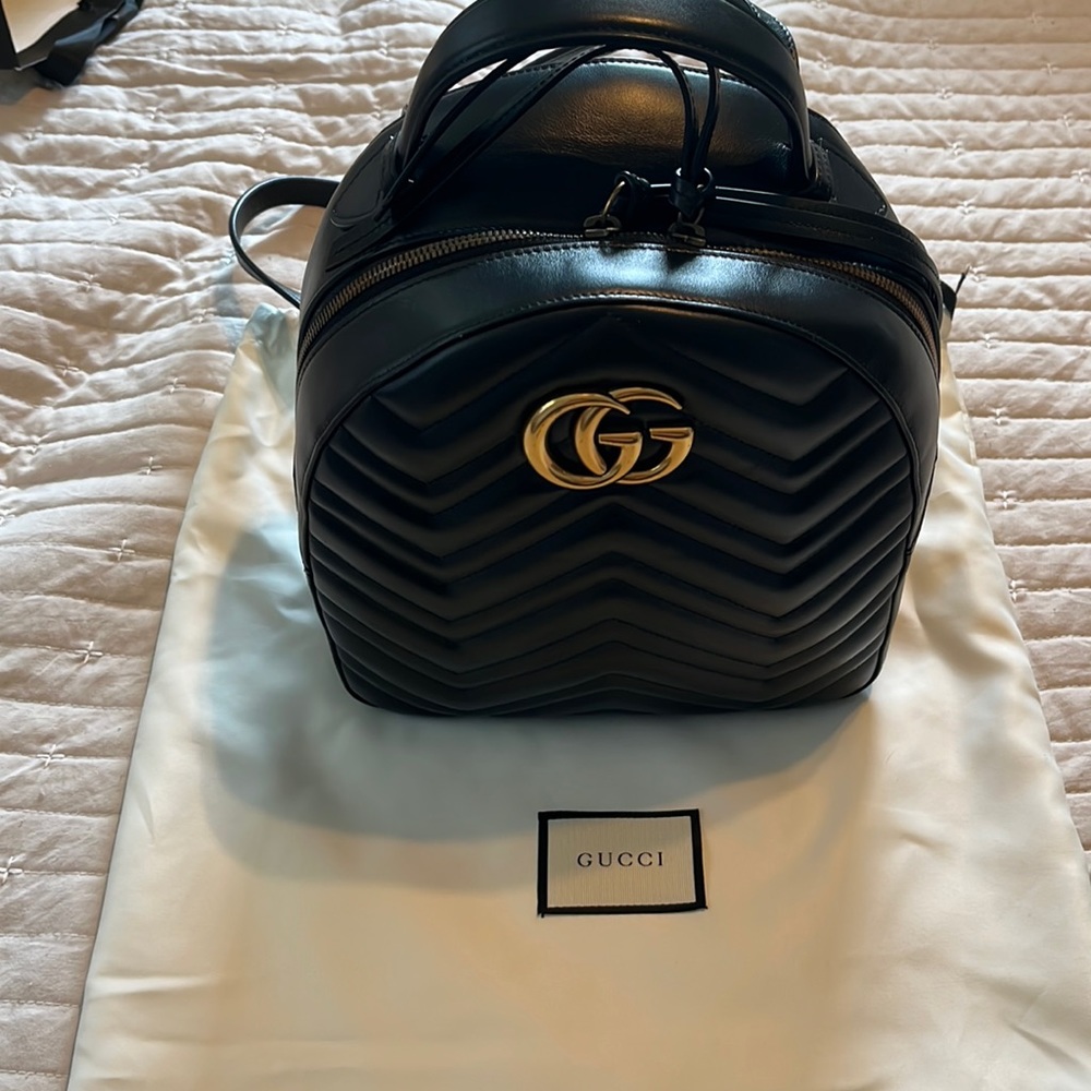 GG Marmont Backpack Matelasse Leather Small